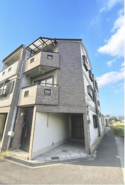 寝屋川市成美町 中古一戸建て