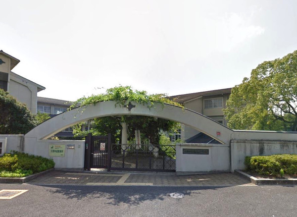 八幡市美濃山幸水の中古一戸建て(八幡市立南山小学校.)