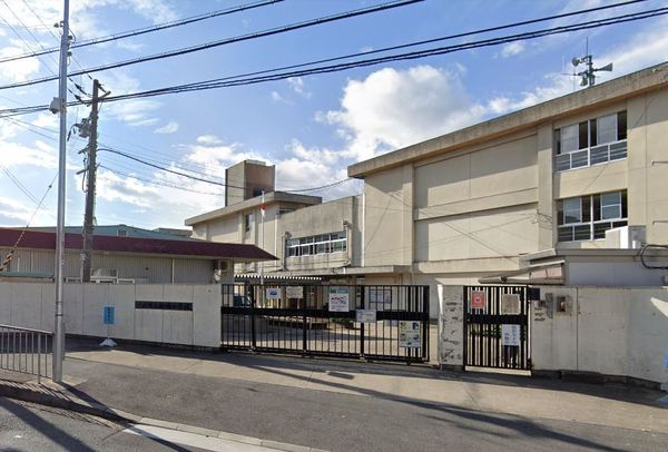 枚方市東船橋２丁目の中古一戸建て(枚方市立船橋小学校.)