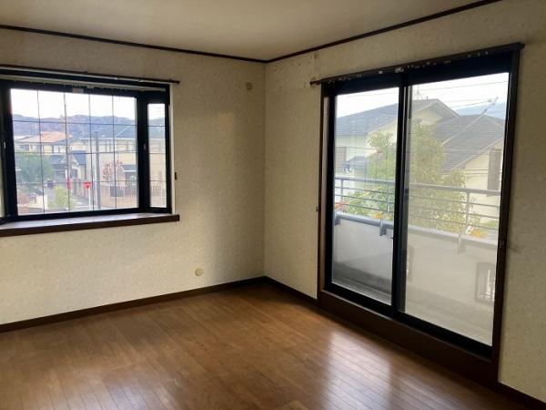 寝屋川市成田東が丘の中古一戸建て