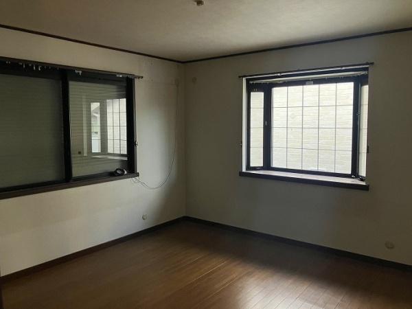 寝屋川市成田東が丘の中古一戸建て