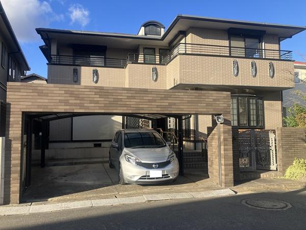 寝屋川市成田が丘　中古一戸建て