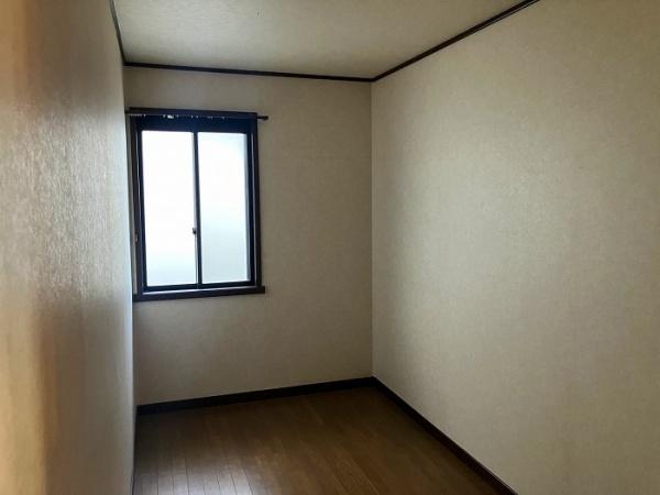 寝屋川市成田東が丘の中古一戸建て