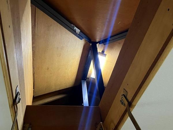 寝屋川市成田東が丘の中古一戸建て
