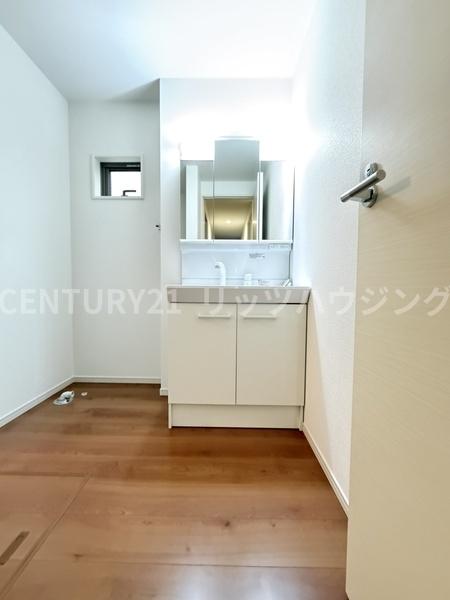 寝屋川市春日町　新築一戸建て　２期１号地