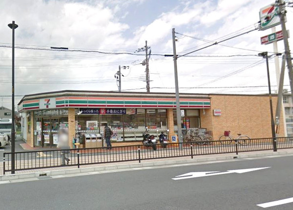 枚方市松丘町　新築一戸建て(セブンイレブン枚方中宮山戸町店.)