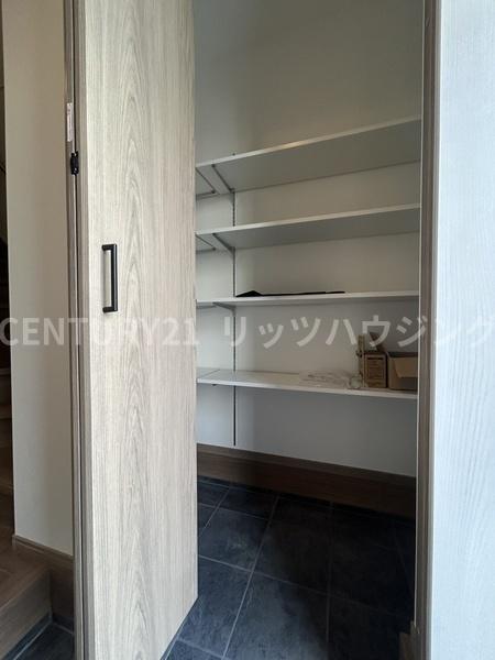 枚方市松丘町　新築一戸建て