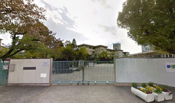 寝屋川市高柳７丁目　新築一戸建て　１０期　１号棟(寝屋川市立第九中学校.)