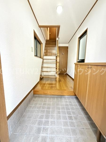 枚方市野村元町の中古一戸建て