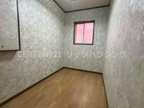 寝屋川市成田南町の中古一戸建て