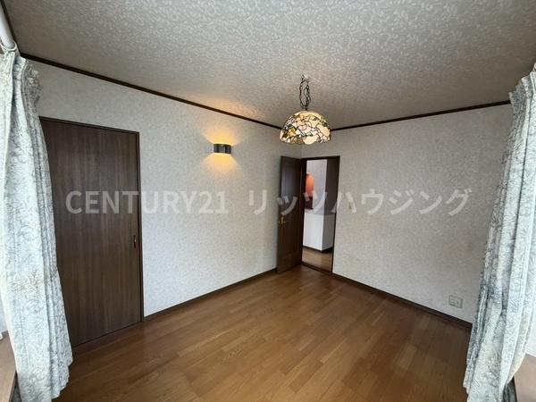 寝屋川市成田南町の中古一戸建て