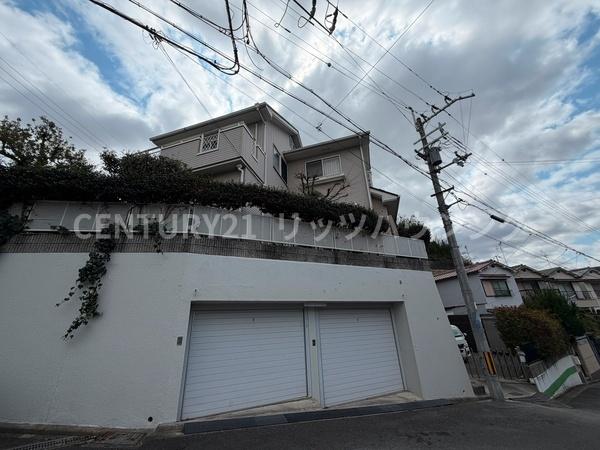 寝屋川市成田南町の中古一戸建て