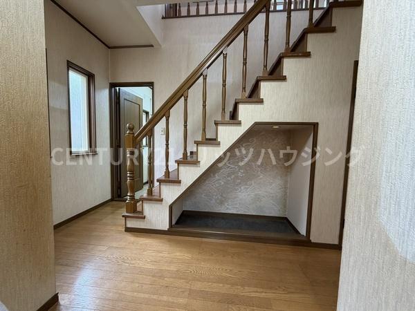 寝屋川市成田南町の中古一戸建て