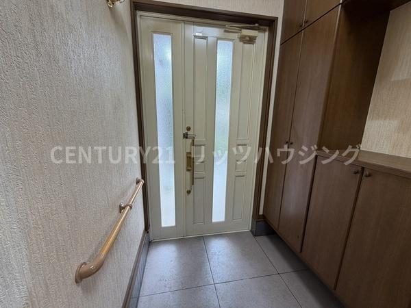 寝屋川市成田南町の中古一戸建て