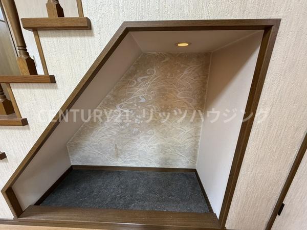 寝屋川市成田南町の中古一戸建て