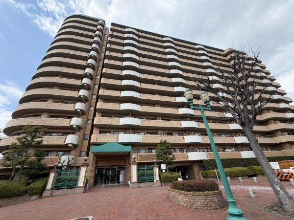ロイヤルシャトーねやがわオークビル中古マンション