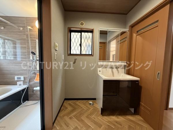 枚方市東山１丁目の中古一戸建て