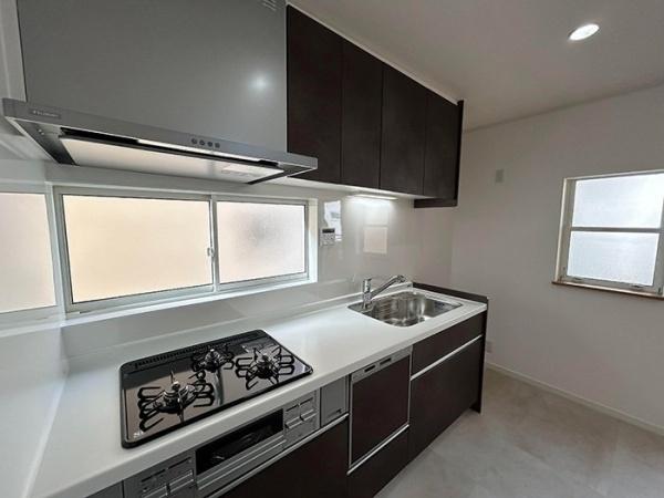 枚方市津田東町１丁目　中古一戸建て
