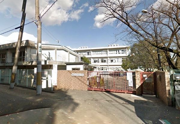 枚方市山之上西町　第１　新築一戸建て１号棟(枚方市立山之上小学校.)