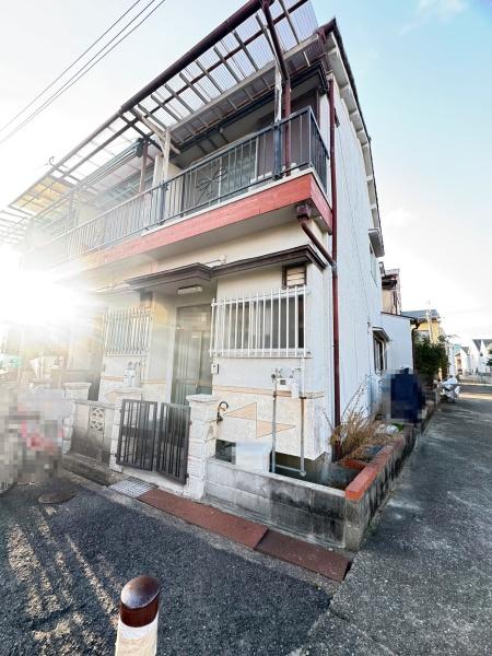 枚方市星丘１丁目　中古一戸建て