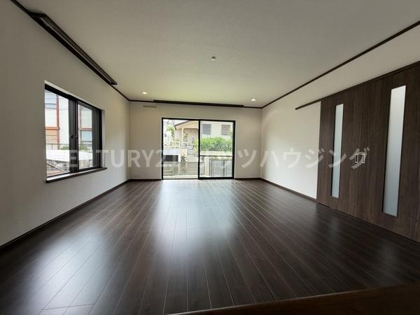 交野市星田山手４丁目　中古一戸建て