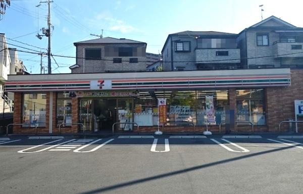 枚方市尊延寺町　第４　新築一戸建１号棟(セブンイレブン枚方茄子作北町店.)