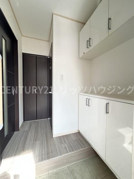 枚方市尊延寺５丁目の中古一戸建て