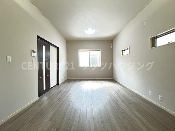 枚方市尊延寺５丁目の中古一戸建て