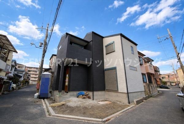 枚方市春日東町２丁目　新築一戸建て