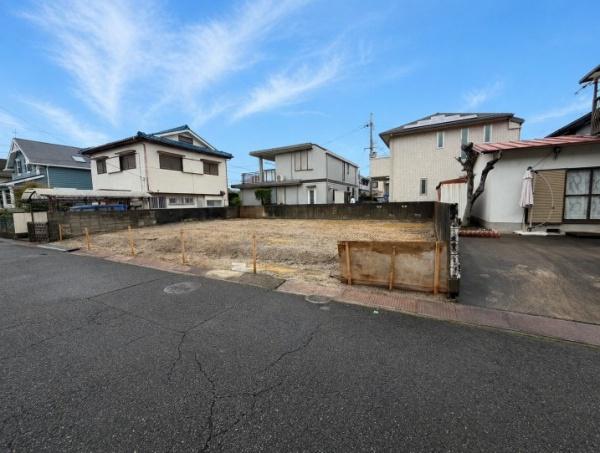 枚方市長尾西町３丁目の土地
