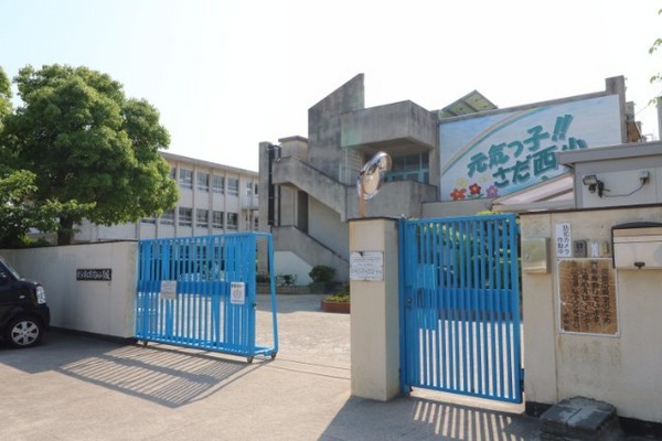 枚方市出口第１６新築一戸建て1号棟(枚方市立さだ西小学校.)