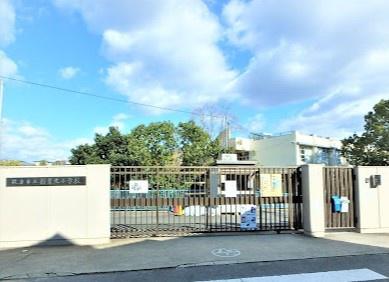 枚方市楠葉野田　第２　新築一戸建　２号棟(枚方市立樟葉北小学校.)