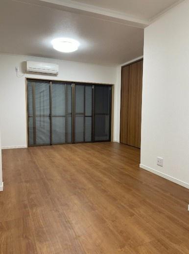寝屋川市打上宮前町　中古一戸建て