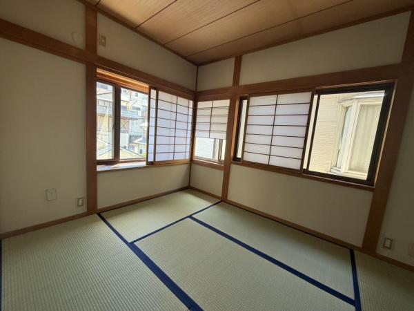枚方市東香里元町の中古一戸建て