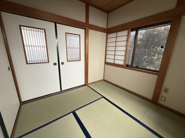 枚方市東香里元町の中古一戸建て