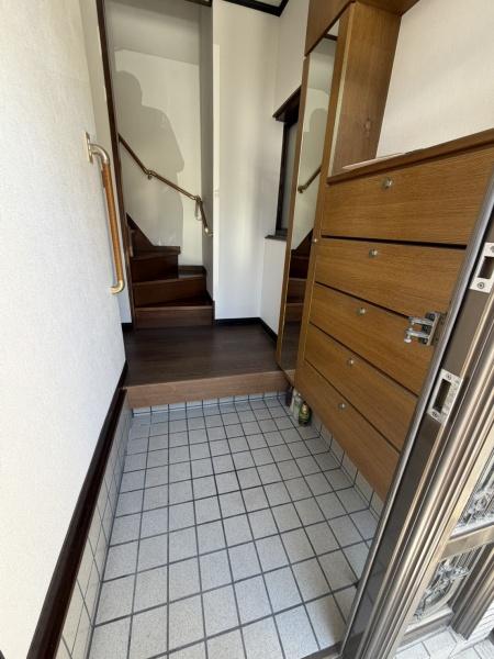 枚方市東香里元町の中古一戸建て