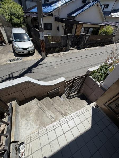 枚方市東香里元町の中古一戸建て