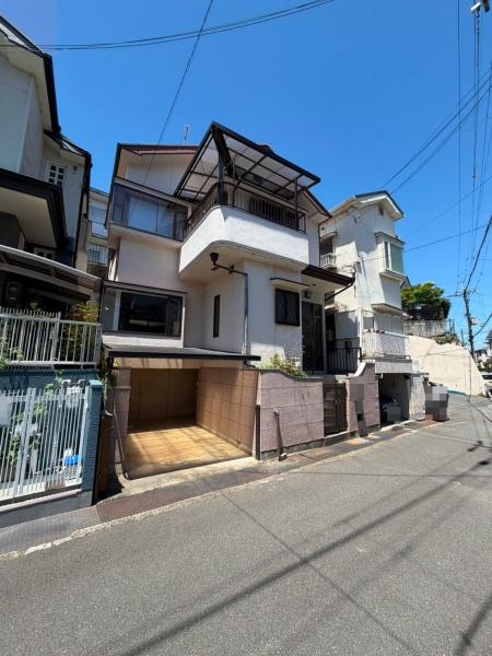 枚方市東香里元町の中古一戸建て