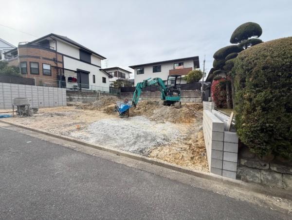 枚方市東香里３丁目　２号棟新築一戸建