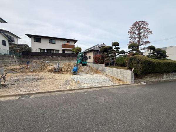 枚方市東香里３丁目　２号棟新築一戸建