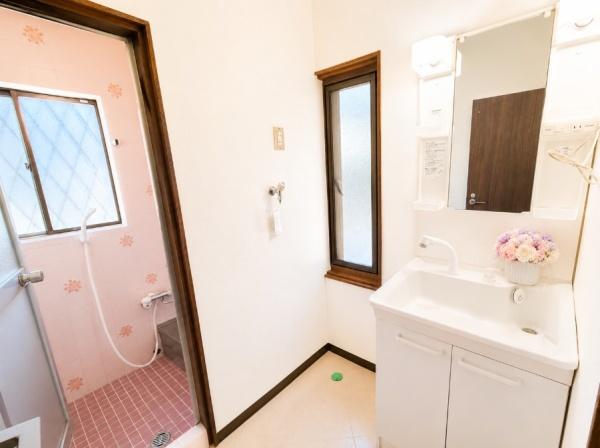 枚方市東香里元町の中古一戸建て