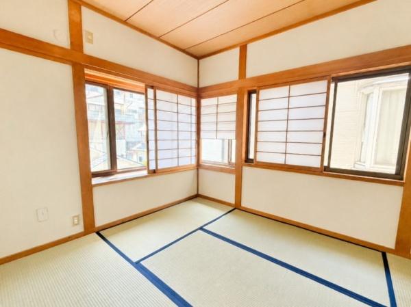 枚方市東香里元町の中古一戸建て