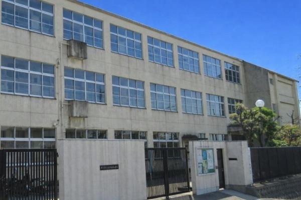 東大阪市善根寺町１丁目の中古一戸建て(東大阪市立孔舎衙東小学校.)