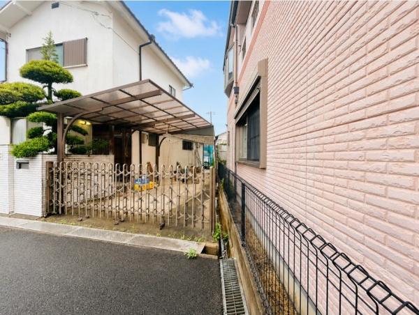 枚方市長尾西町３丁目の土地