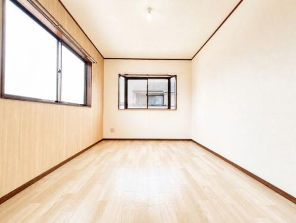 枚方市春日東町２丁目の中古一戸建て