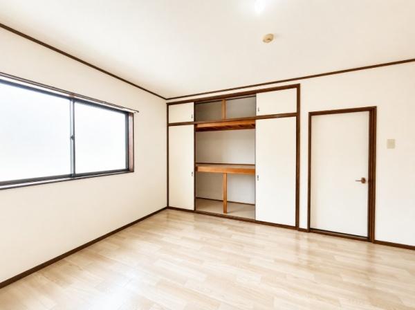 枚方市春日東町２丁目の中古一戸建て