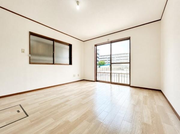 枚方市春日東町２丁目の中古一戸建て