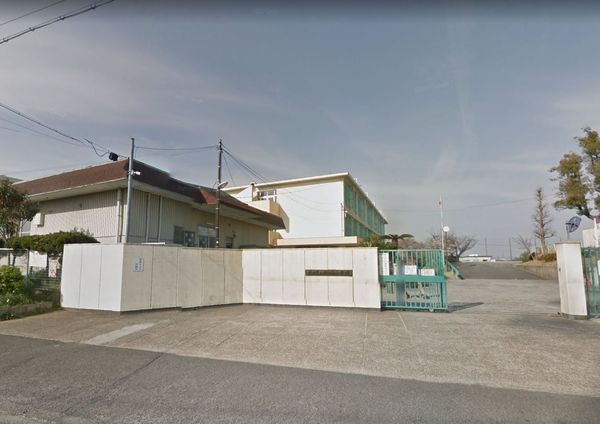 ダイアパレス枚方山田池公園　中古マンション(枚方市立田口山小学校.)