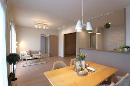 パインフィールド緑地公園　中古マンション