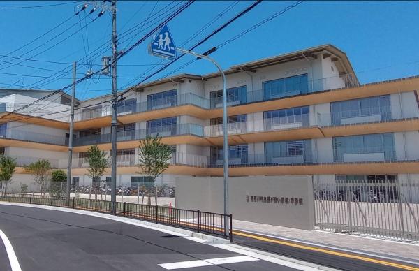 ふぁみーゆ寝屋川セントラルパークA棟　中古マンション(寝屋川市立望が丘小学校（中学校）.)